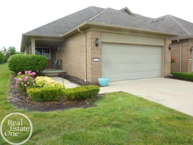 front view picture of 33805 Michigamme Dr, New Baltimore, MI. 48047