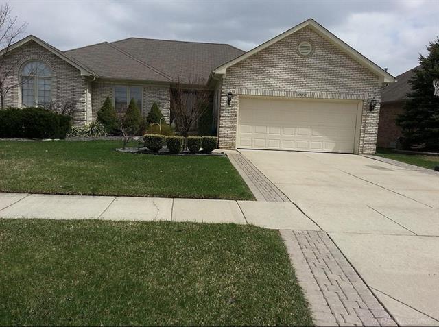 front view picture of 50262 Barrett Dr, Macomb, MI. 48044