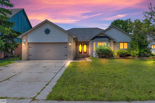 front view picture of 53027 Gregory Dr, Macomb, MI. 48042