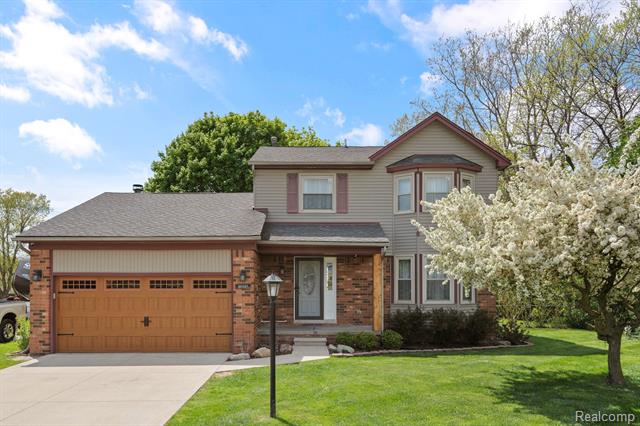 front view picture of 50631 Newcastle, New Baltimore, MI. 48047