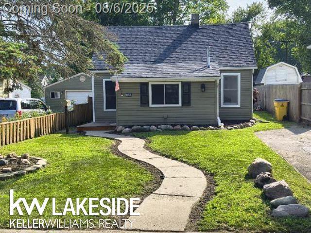 front view picture of 50925 Ashley, New Baltimore, MI. 48047