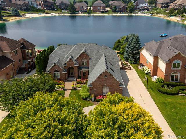 front view picture of 52455 Indian Summer, New Baltimore, MI. 48051