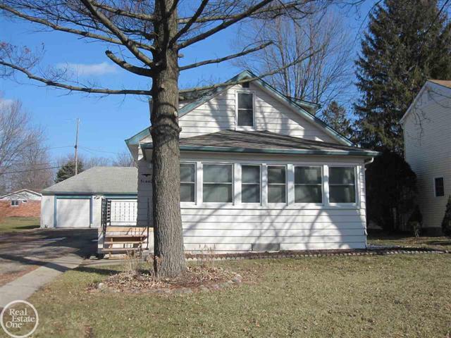front view picture of 51440 Washington, New Baltimore, MI. 48047