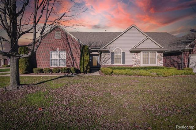 front view picture of 17459 Timber Dr, Macomb, MI. 48042