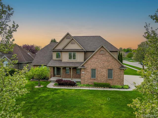 front view picture of 52201 Boland Rd, New Baltimore, MI. 48047