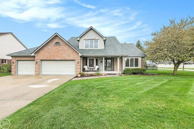 front view picture of 51503 Nicolette Dr, New Baltimore, MI. 48047