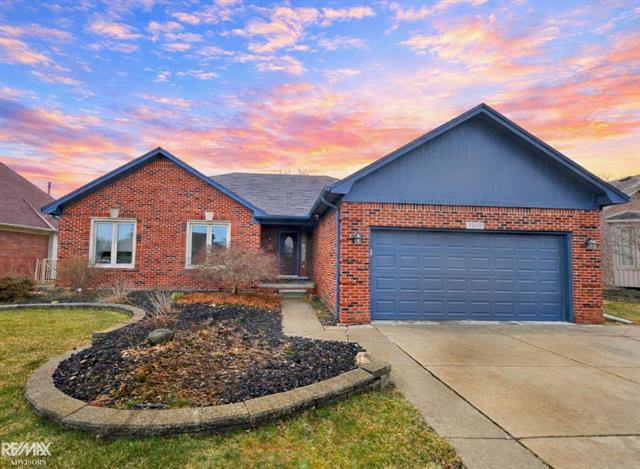 front view picture of 30868 Thistle Ave, New Baltimore, MI. 48051