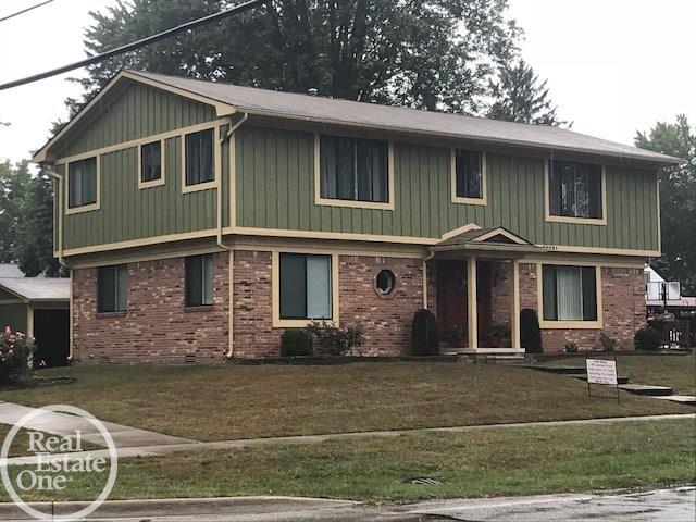 front view picture of 36021 Main, New Baltimore, MI. 48047