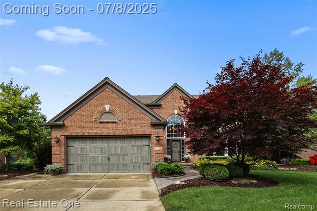 front view picture of 17734 Huron Dr, Macomb, MI. 48042