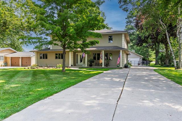 front view picture of 51520 Bedford, New Baltimore, MI. 48047