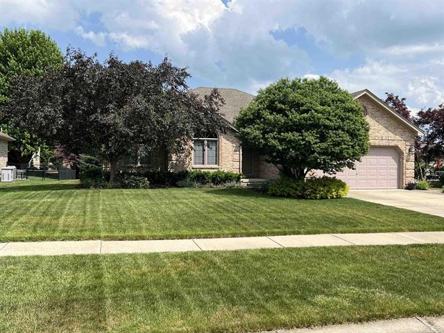front view picture of 52604 Forest Hill Dr, New Baltimore, MI. 48047