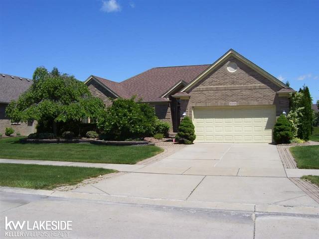 front view picture of 16193 Darlene Dr, Macomb, MI. 48042