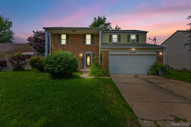 front view picture of 54319 Bradshaw, New Baltimore, MI. 48047