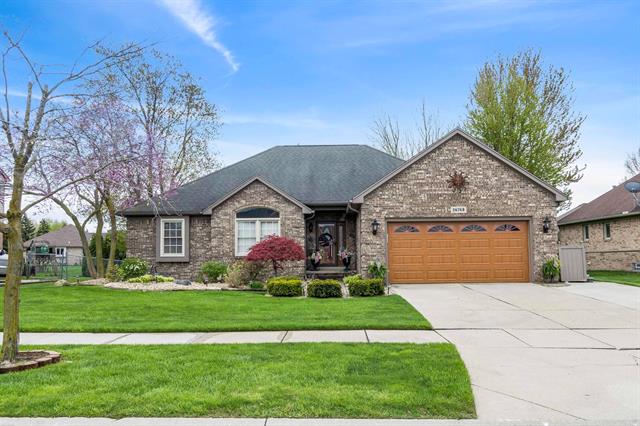 front view picture of 36768 Orchard Lake D, New Baltimore, MI. 48047