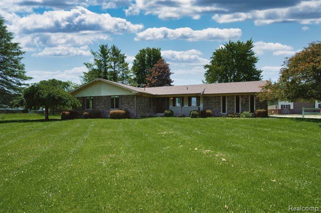 front view picture of 29940 29 Mile, New Haven, MI. 48048