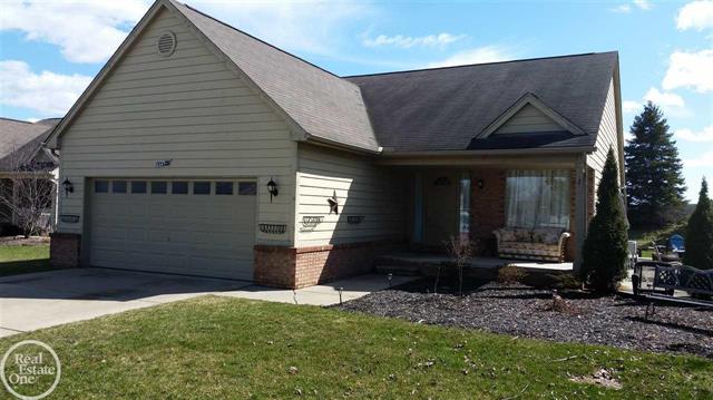 front view picture of 37450 Lilac Ln, Richmond, MI. 48062