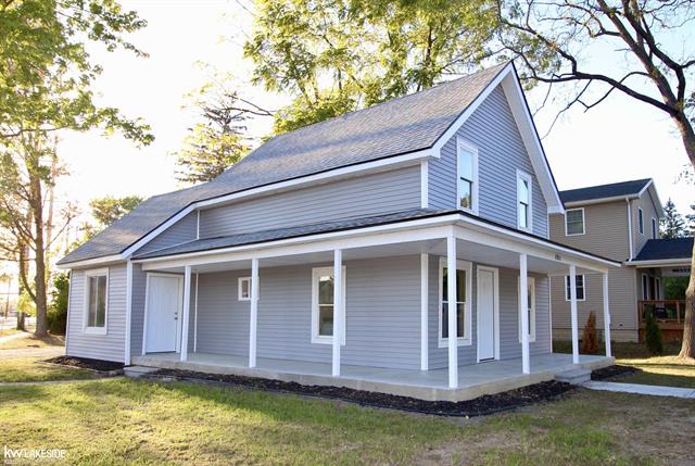 front view picture of 69011 Stone Street, Richmond, MI. 48062
