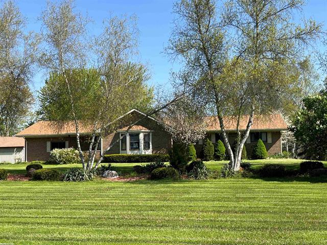 front view picture of 19335 32 Mile Rd, Armada, MI. 48005