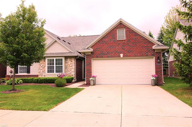 front view picture of 52834 Sable Dr, Macomb, MI. 48042