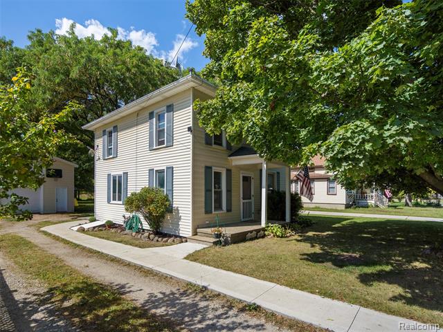 front view picture of 73391 Fulton, Armada, MI. 48005