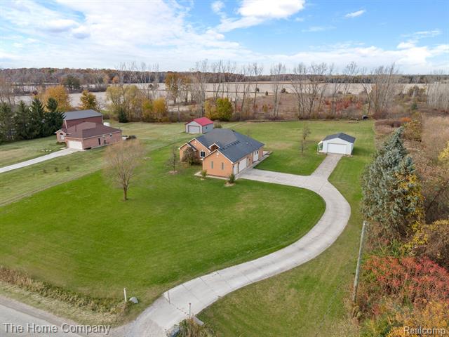 front view picture of 21579 34 Mile, Armada, MI. 48005