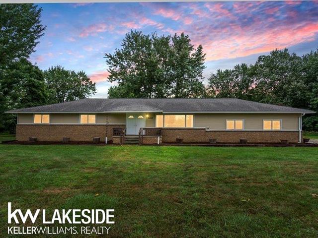 front view picture of 17550 Bordman, Armada, MI. 48005