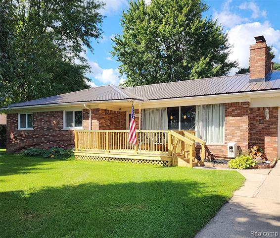 front view picture of 75205 Memphis Ridge, Richmond, MI. 48062