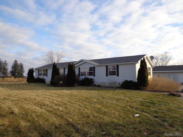 front view picture of 76094 Memphis Ridge, Richmond, MI. 48062