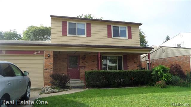 front view picture of 2868 Belcher Dr, Sterling Heights, MI. 48310