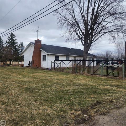 front view picture of 79170 Capac, Armada, MI. 48005