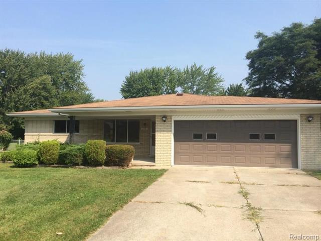 front view picture of 3561 Leason Road, Sterling Heights, MI. 48310