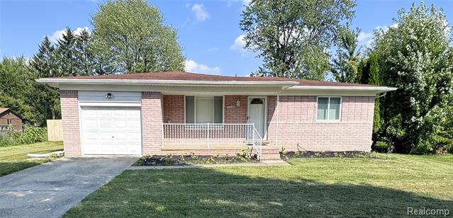 front view picture of 37390 St Joseph St, Sterling Heights, MI. 48310