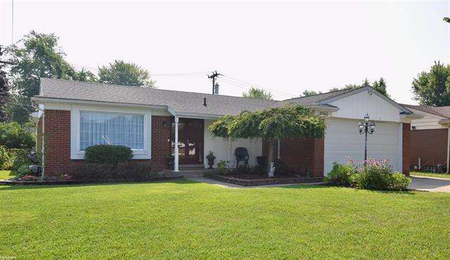 front view picture of 37560 Dodge Park Rd, Sterling Heights, MI. 48312