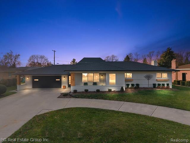 front view picture of 37657 Irene Dr, Sterling Heights, MI. 48312