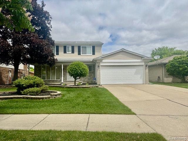 front view picture of 4777 Heidi Dr, Sterling Heights, MI. 48310