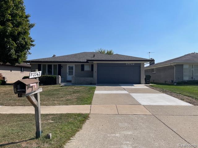 front view picture of 37742 Douglas Court, Sterling Heights, MI. 48310