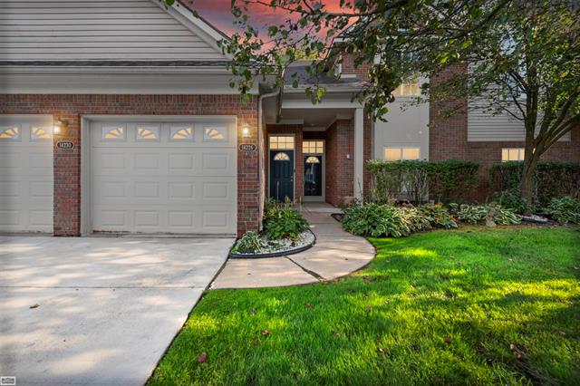 front view picture of 14426 Shadywood Dr, Sterling Heights, MI. 48312