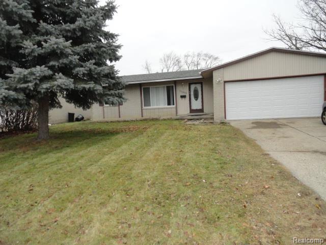 front view picture of 11853 Plumbrook Road, Sterling Heights, MI. 48312