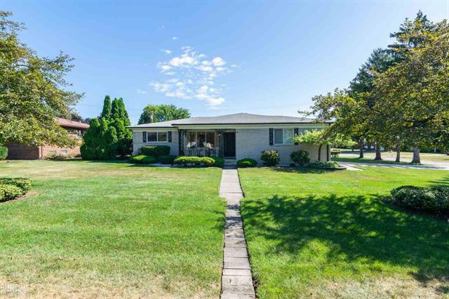 front view picture of 18863 Monica, Clinton Township, MI. 48036
