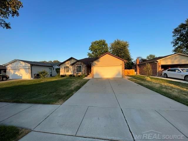 front view picture of 38638 Harrison Dr, Sterling Heights, MI. 48310