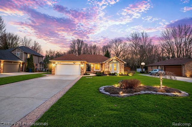 front view picture of 38310 Westchester Ro, Sterling Heights, MI. 48310