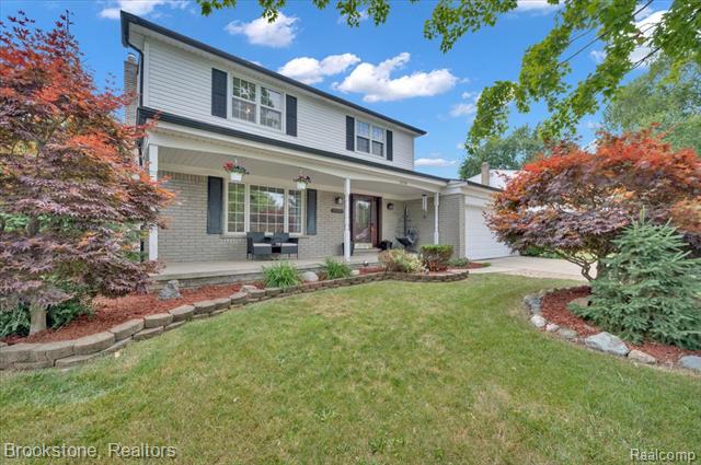 front view picture of 37738 Santa Anna, Clinton Township, MI. 48036