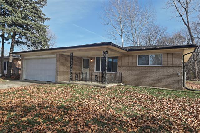 front view picture of 37852 Lola Dr, Sterling Heights, MI. 48312