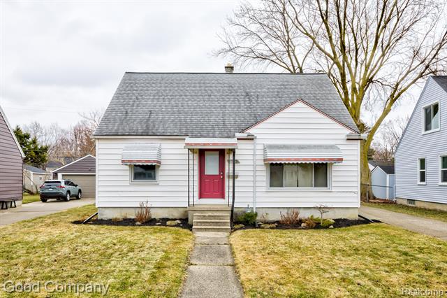 front view picture of 1509 Hampton Rd, Mount Clemens, MI. 48043