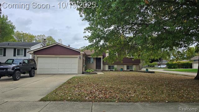front view picture of 38614 Arcola Dr, Sterling Heights, MI. 48312