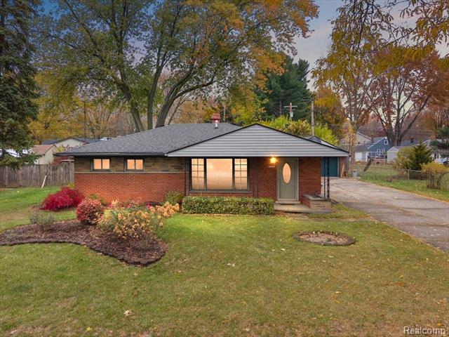 front view picture of 22411 Remick, Clinton Township, MI. 48036