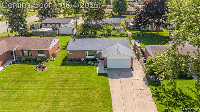 front view picture of 38774 Covington Dr, Sterling Heights, MI. 48312