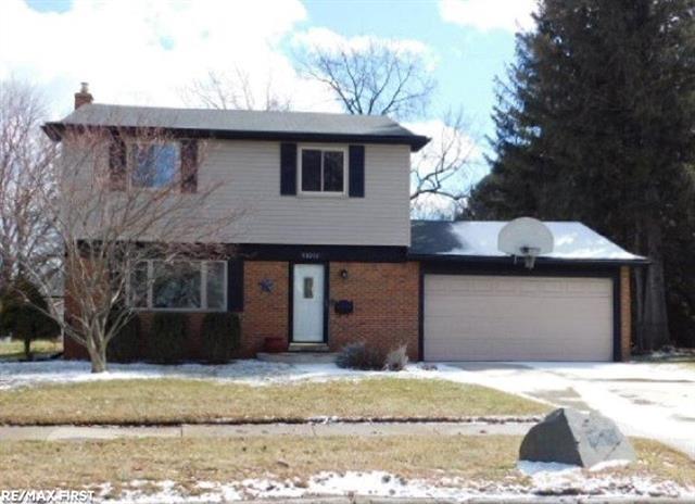 front view picture of 38202 Tottenham Road, Sterling Heights, MI. 48312