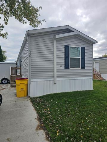 front view picture of 15326 Danseur Dr, Clinton Township, MI. 48038