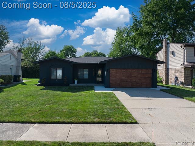 front view picture of 39667 Baker Dr, Sterling Heights, MI. 48310